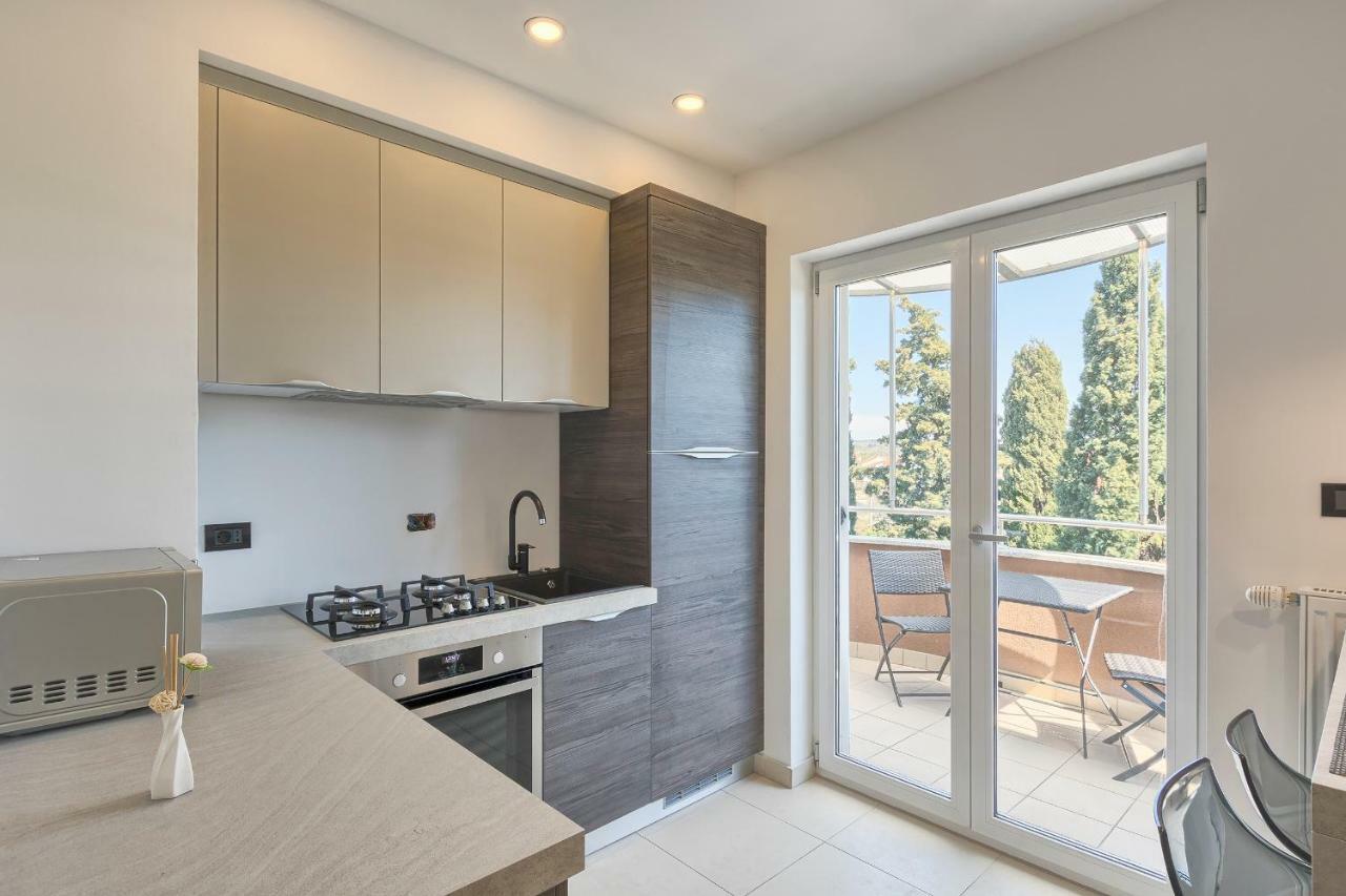 Adriatic Apartments Fazana Bagian luar foto