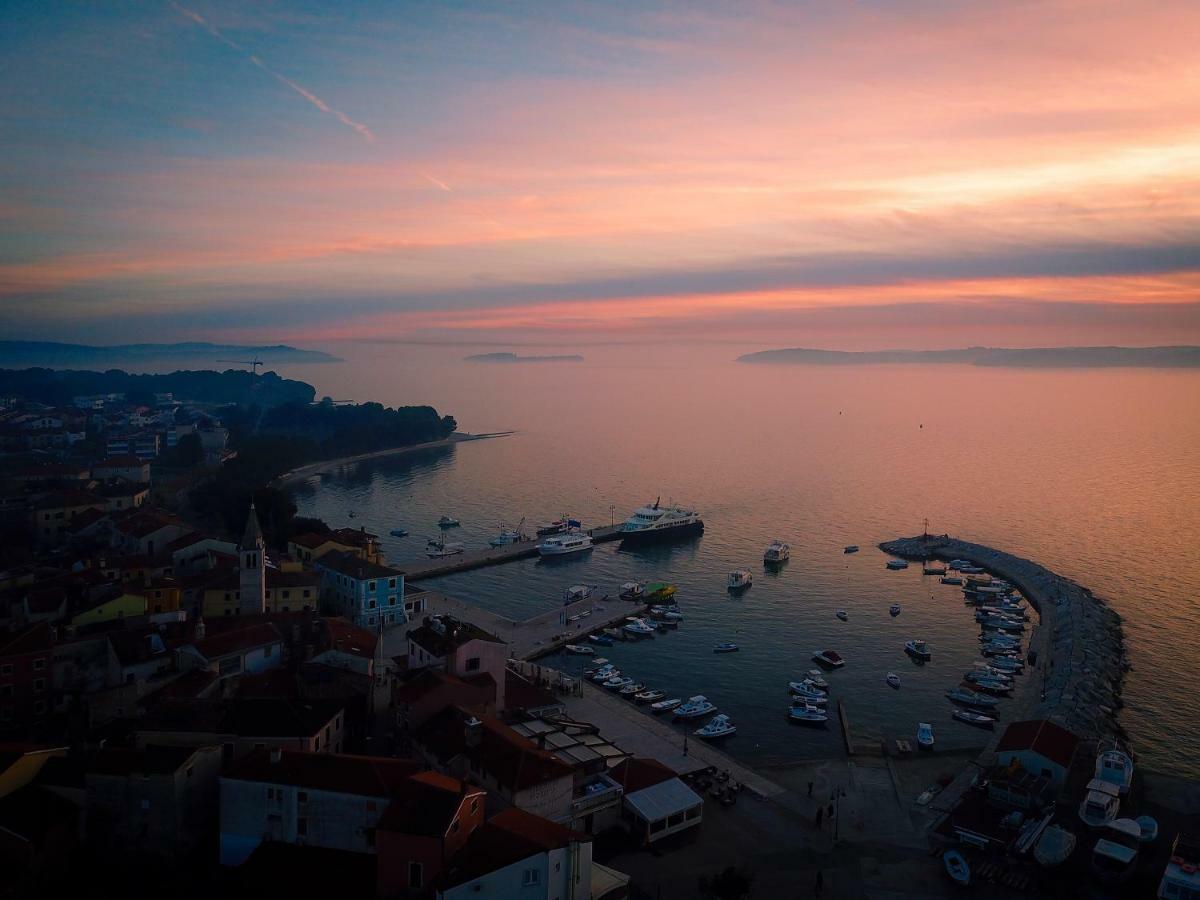 Adriatic Apartments Fazana Bagian luar foto