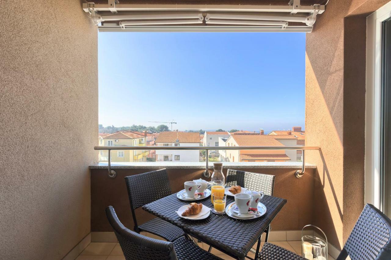 Adriatic Apartments Fazana Bagian luar foto